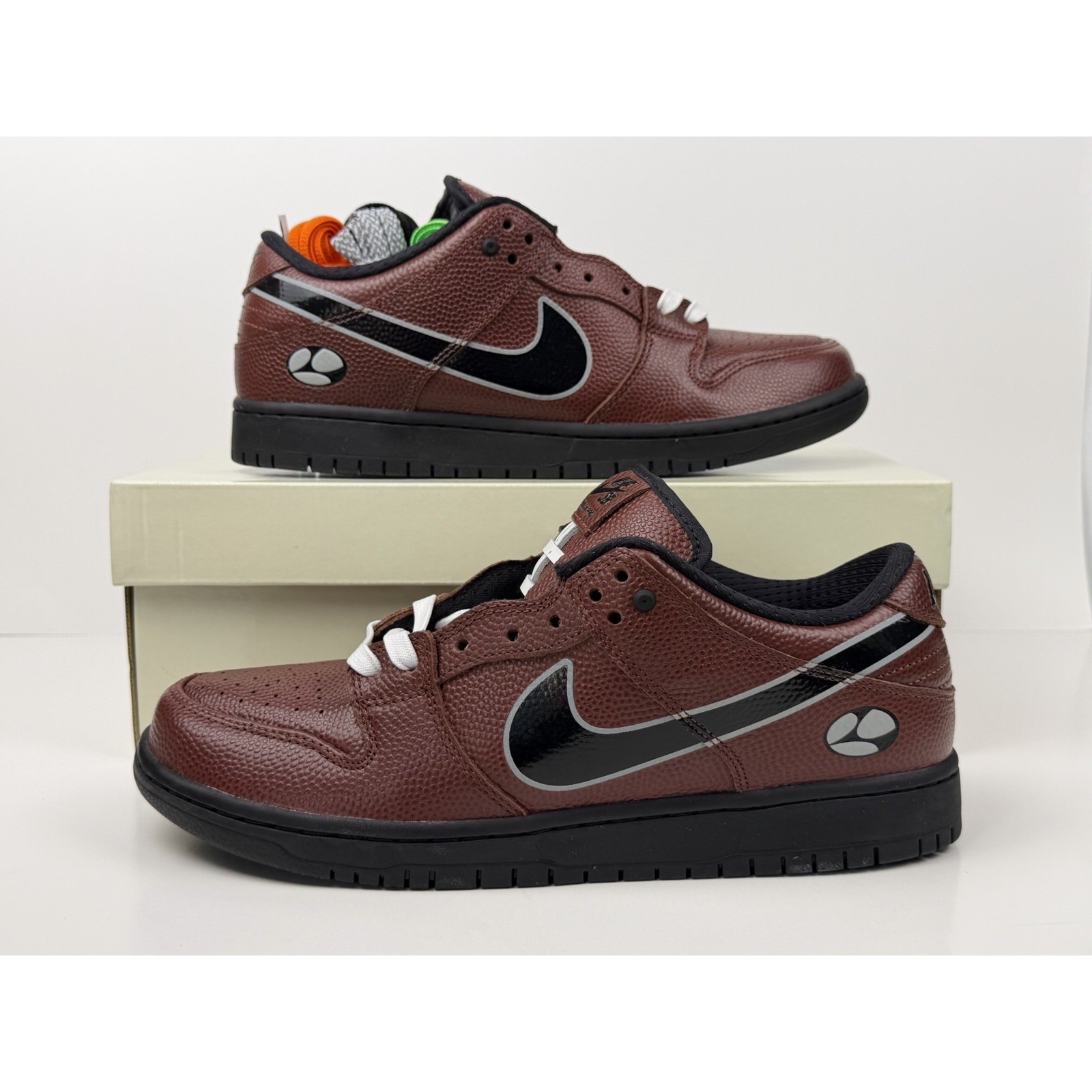 Nike Sb Dunk Low Pro Qs Men Size 9.5 Dark Pony Black Silver White Hj4131 200